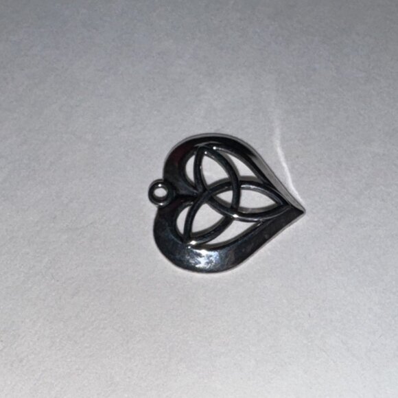 Triquetra Heart Design Sterling Silver Pendant - Picture 3 of 16